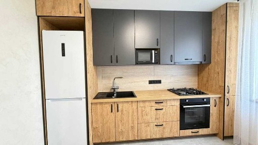 Оренда 3 кім. квартири, Проспект Миколи Бажана, 28В. Метро Харківська, Позняки - 5 хвилин.