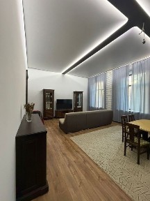 Продам двокімнатну квартиру