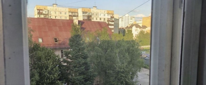 Довгострокова оренда 4х кімнатної квартири