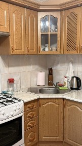 Продається 2к. квартира, масив Сонячний, вулиця 15 Квітня