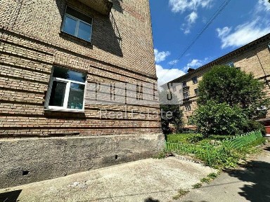 Оренда фасадного приміщення під ресторан, кафе, шоурум або офіс, Печерськ, вул. Дмитра Дорошенка 12