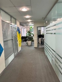 Аренда автономного офиса, пл. Спортивная, Печерск