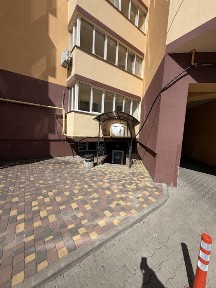 Продаж комерційного приміщення на ЖК Київський маєток, 69.1 кв Без комісії від власника. Торг. Обмін