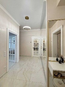 Продаж 2к квартири 80 кв. м на просп. Космонавтів 49, ЖК Premier Tower