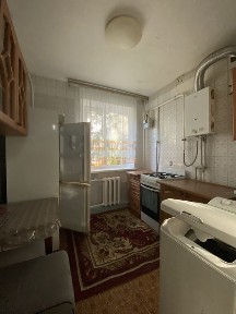 Продам квартиру в спальному районі Військового містечка