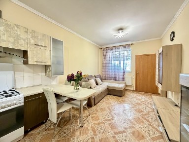 Продаю будинок на Ковальській. ц1
