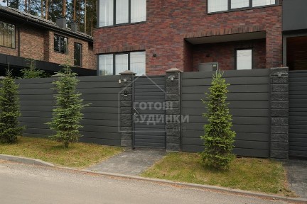 Будинок серед лісу з меблями в КМ Нова Ходосівка