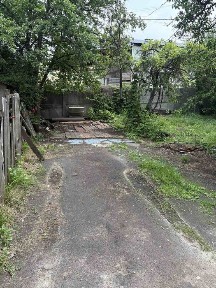 Продам полдома в Дарнице