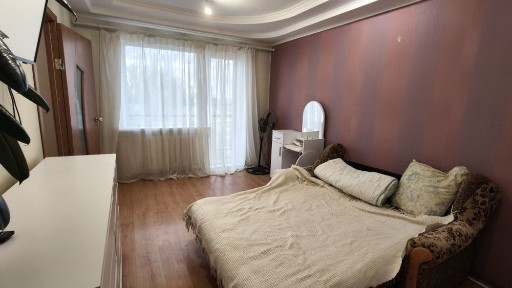Здам 1 кімнатну квартиру на вул. Грушевського