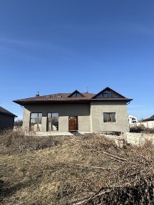 Продам будинок у Новоолександрівці