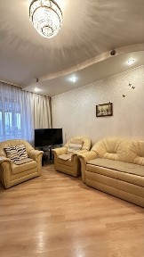 Продаж 2к в центрі міста