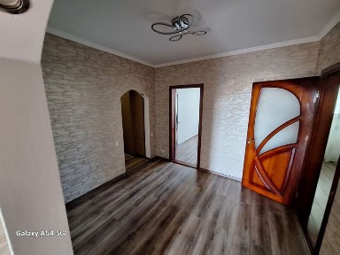 Продаж 3к. Хороший Ремонт. Терміново.