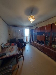 Продам 2 ком. квартиру м. Масельского прт. Героев Харькова