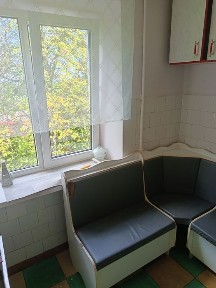 Довгострокова оренда 3 кімнатної квартири Кондратьева.
