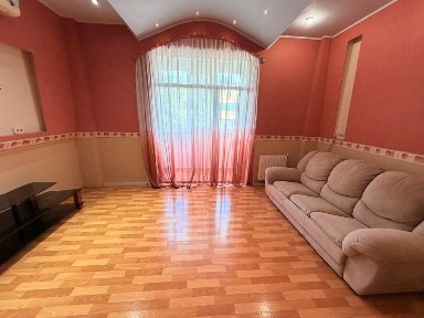 Продаж квартири в районі Автовокзалу. Автаномне опалення+гараж
