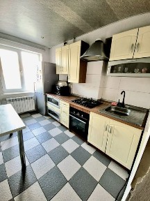 Продам 3-к кв с ремонтом на ж/м Фрунзенский Донецкое шоссе район маг Варус