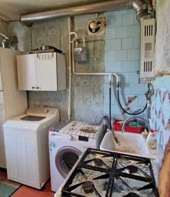 1 кім в житловому стані на СЛОБОЖАНСЬКОМУ (ПРАВДИ) (720770)