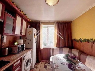 Продаж 3к квартири з меблями та технікою на Ювілейній (вул. Покровська)