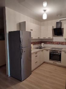 Здам 3х кімнатну квартиру 95м2, метро Позняки, вул. Здолбунівська 13,від власника, довгостроково