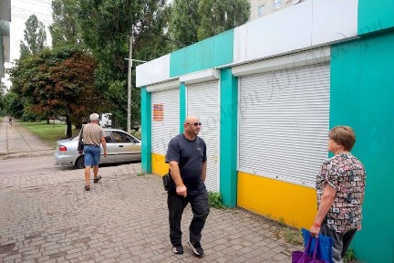Павільйон на перехресті 50/50 на потоці людей оренда Харків