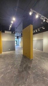 Фасадне приміщення в оренду біля метро Харьківська, вул. Ревуцького, ЖК Лебединий