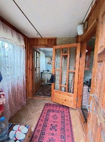 Дача поруч з сосновим лісом!