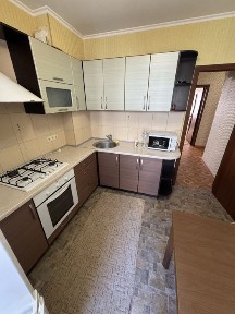 2 х комн квартира на Жукова /Левитана