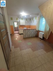 Цегляний будинок село Халча