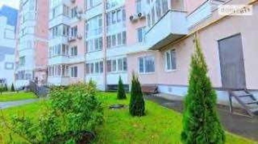 Продам 3-х кімнатну квартиру на Леваді.