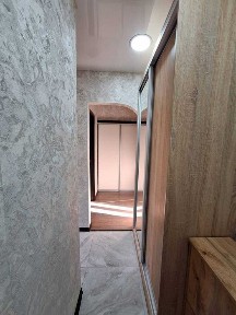 Продається 2 кімнатна квартира в районі Пр. Левка Лук'яненка.