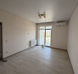 Продаж новоі 2кім квартири / газ/Богомольця