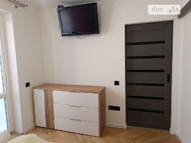 Здам подобово 1к квартиру на вул. Михайла Гориня 5 • ID 33931176