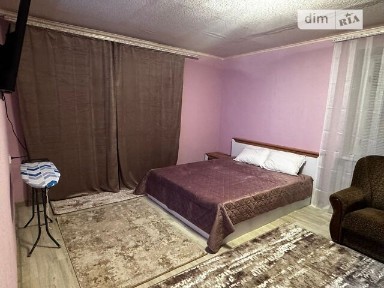 Здам подобово 1к квартиру на вул. Нова 3А, кв. 4 • ID 33596194