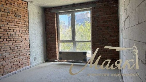 Продаж однокімнатної квартири в новобудові без ремонту ЖК Okland Київ, правий берег, 47 м2, 2й поверх