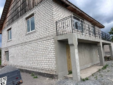 Терміново продаж ціна договірна ! будинок р-н Смолка 2 поверховий