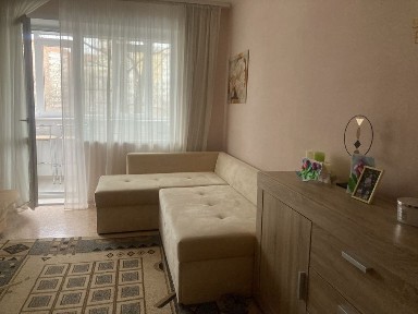 Продажа 3 кім квартири 2 поверх (плюс дві кладовки) від власника