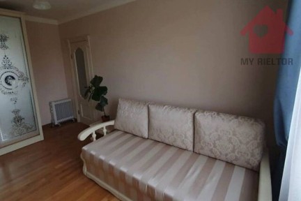 Продаж трикімнатної квартири по вул. Можайського