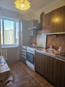 Продаж 3 кімнатна квартира вул Патона