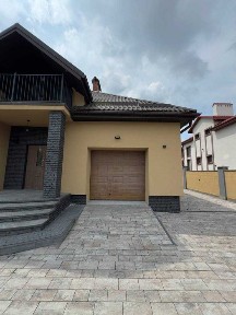Без комісії! Продаж vip 2-поверхового будинку з ремонтом в Сокільниках біля Львова
