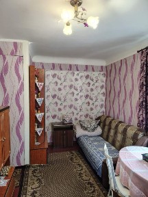 Продам квартиру район Червона