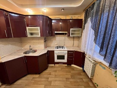 Продам 3-комнатную квартиру улучшенной планировки на 173 квартале