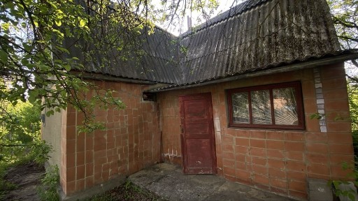 Продаєтся дачний будинок