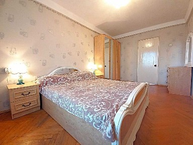 Лісовий проспект 15А Оренда 3к квартири
