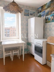 Без %. Продаж 2-кімнатної квартири в центрі Вишгорода за адресою: вул. Шолуденка, 6.
