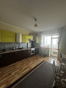 Продаж 3-х кімнатної квартири смт. Глеваха