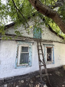 Продається будинок в місті ( район Червоного Каменю)
