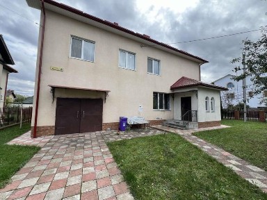 Терміново продаю будинок в Крихівцях