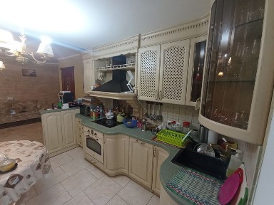Продаж 3 кімнатної квартири в центрі міста Суми.