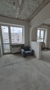 Продам 2-х комнатную, 3 этаж