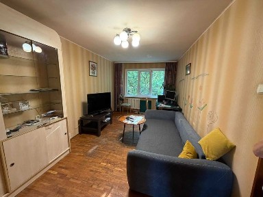 Продается 3х комн. кв. 2/9 пр. Аэрокосмический в 5 мин. от м. Левада